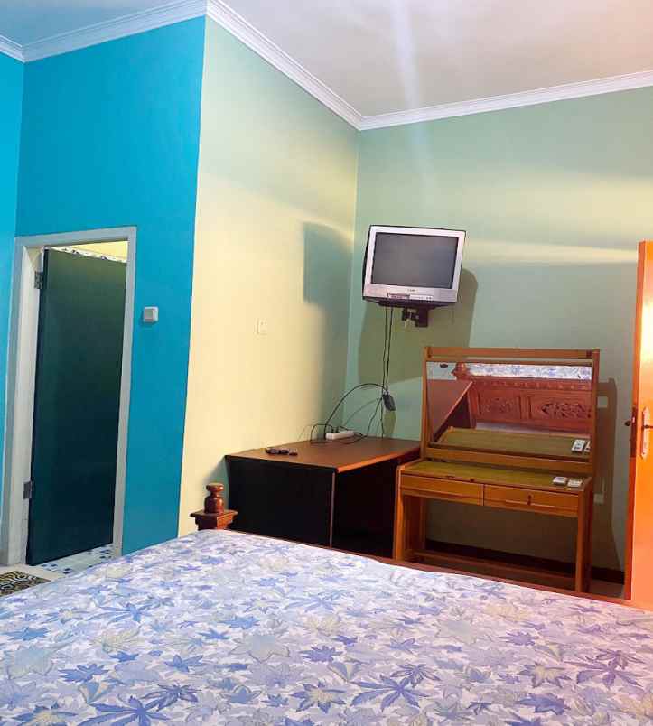 disewakan kost jl tenggilis timur vi blok