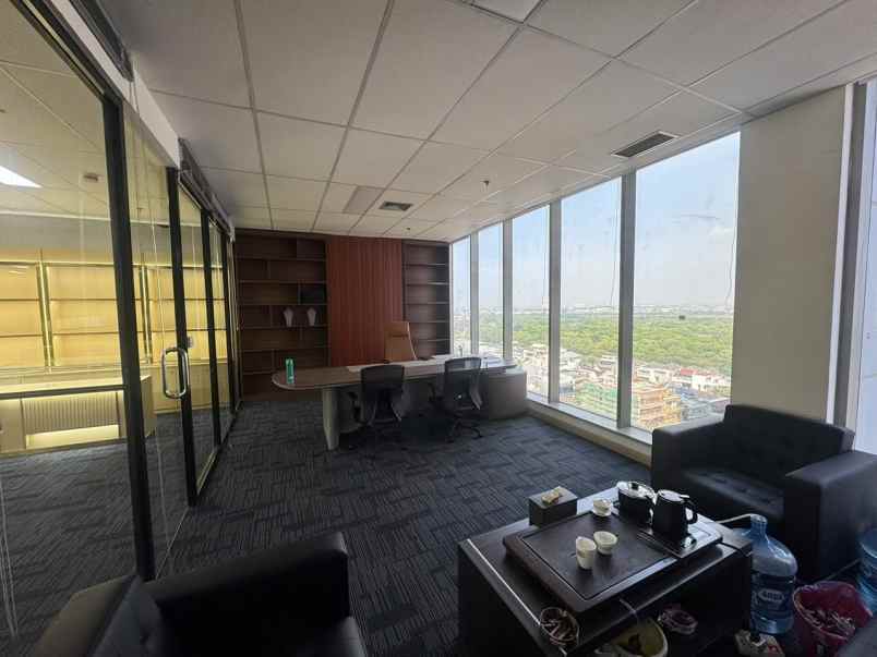 disewakan ruko gudang kantor gold coast pik