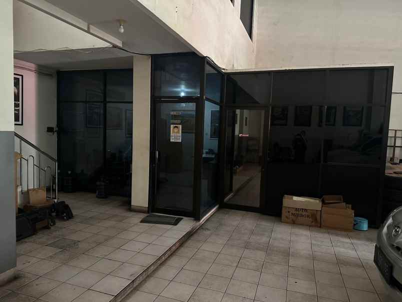 disewakan ruko gudang kantor raya ngagel