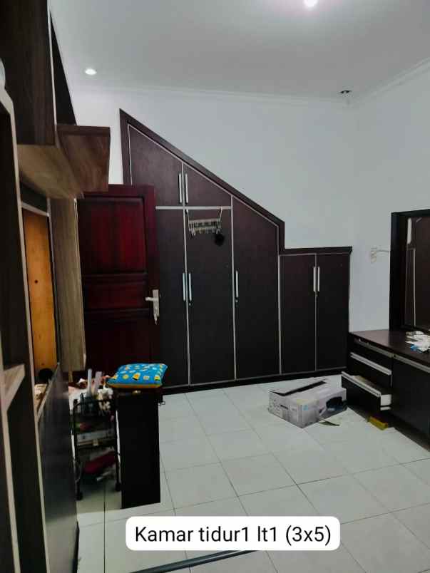 disewakan rumah cihanjuang