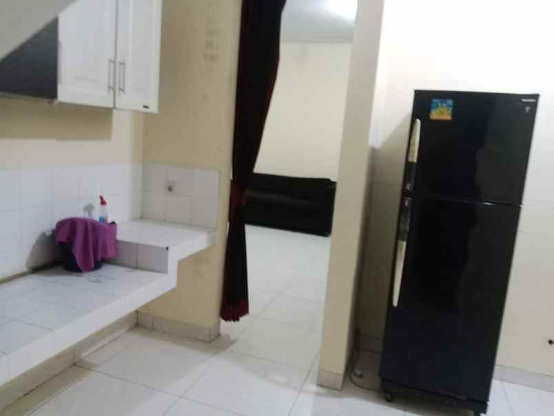 disewakan rumah cluster alamanda jakarta