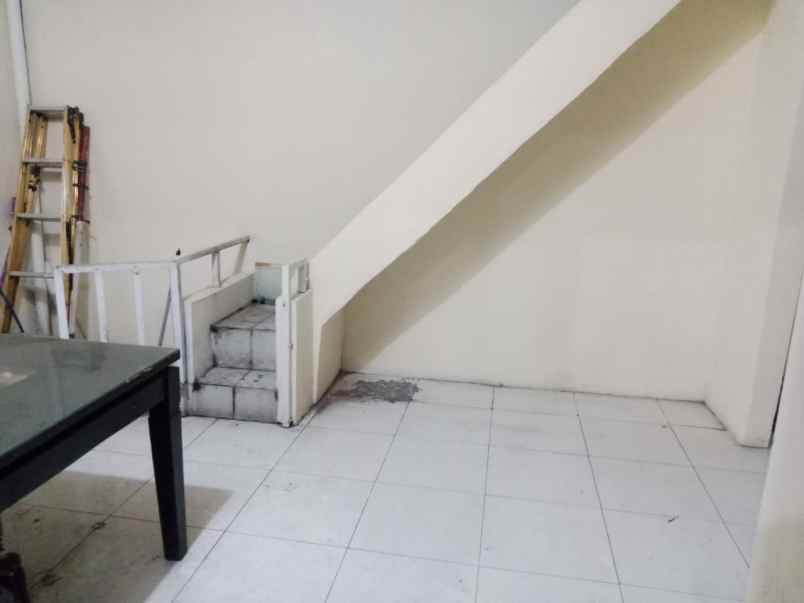 disewakan rumah cluster alamanda jakarta