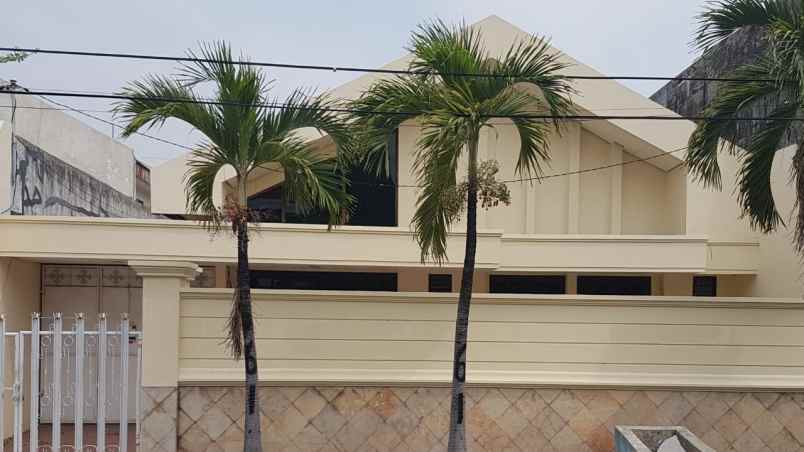 disewakan rumah kertajaya indah timur