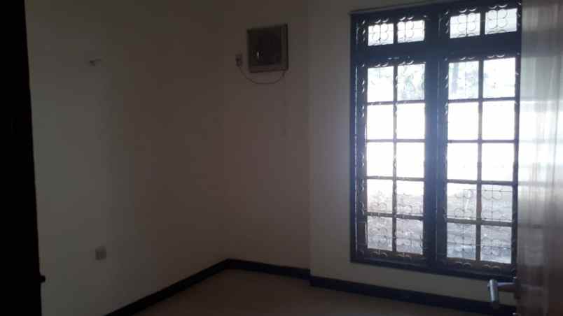 disewakan rumah kertajaya indah timur