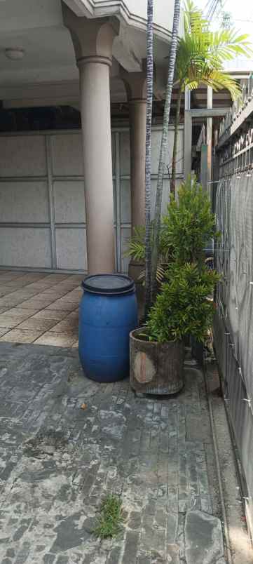 disewakan rumah ketintang