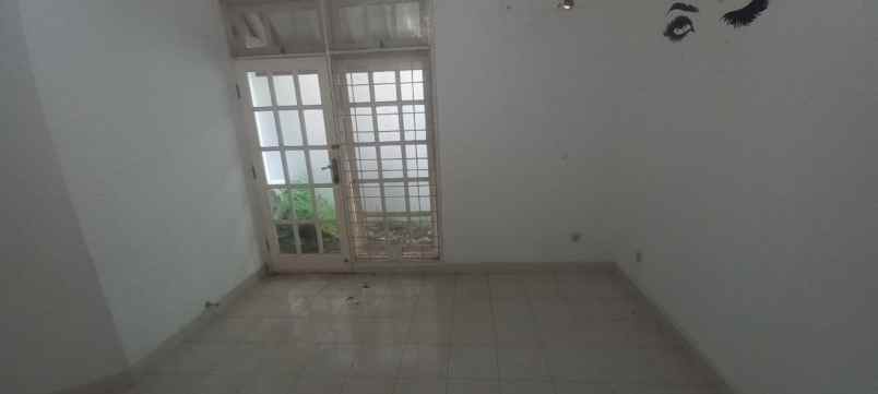 disewakan rumah lebak bulus