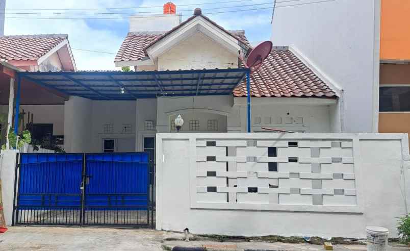 disewakan rumah metland menteng cakung