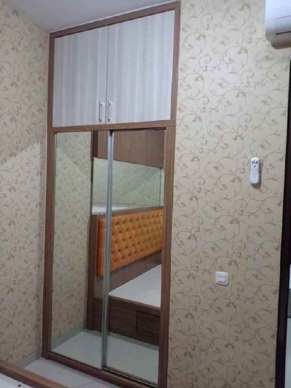 disewakan rumah pantai mentari