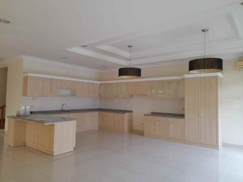 disewakan rumah pondok indah