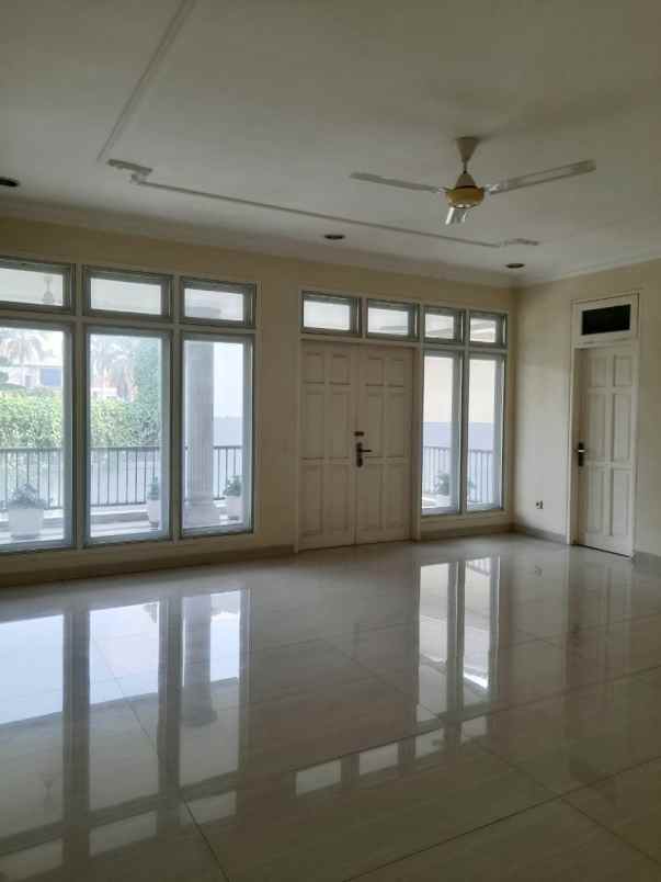 disewakan rumah pondok indah