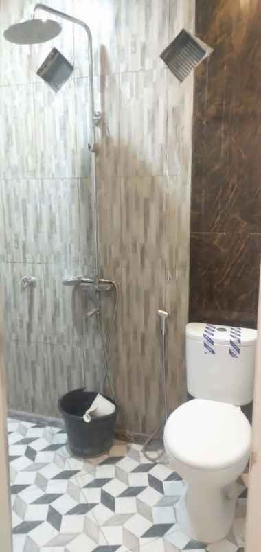 disewakan rumah rungkut mapan tengah surabaya