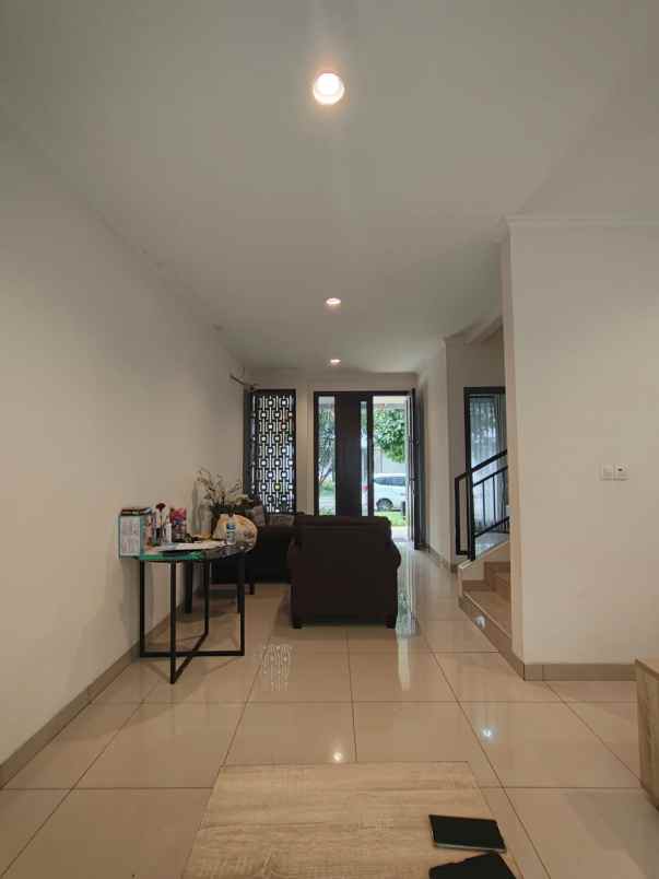 disewakan rumah summarecon bandung btari