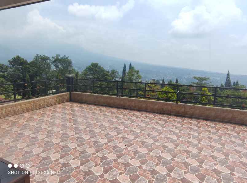 disewakan villa jalan cisarua km 85 puncak
