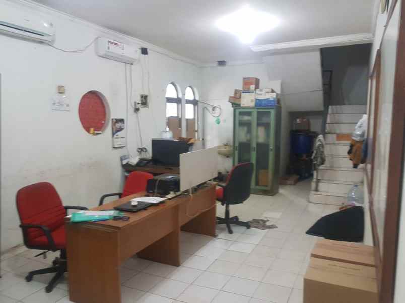 gudang di pergudangan bandara mas tangerang