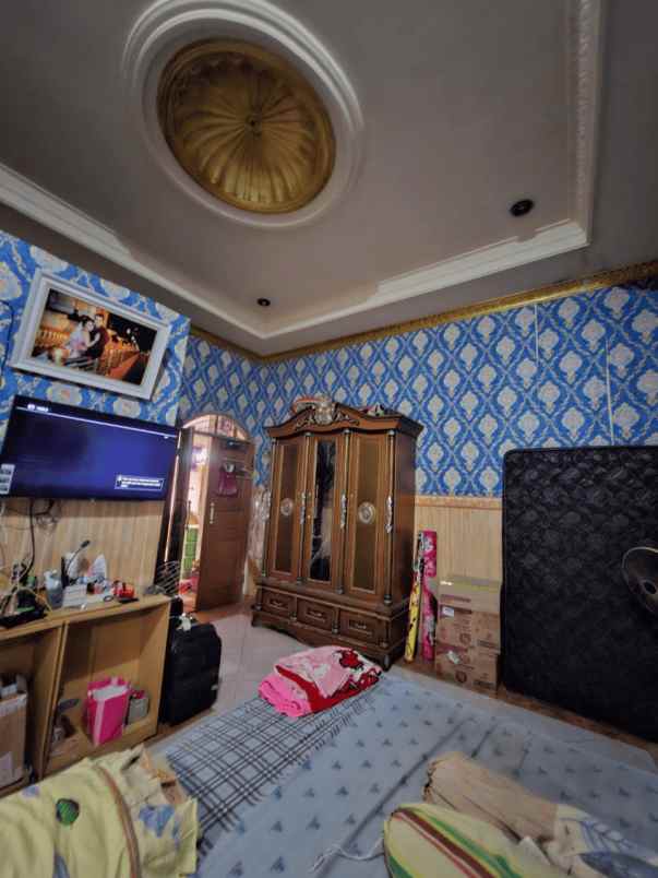 hunian usaha di pusat bekasi shm harga 7m nego