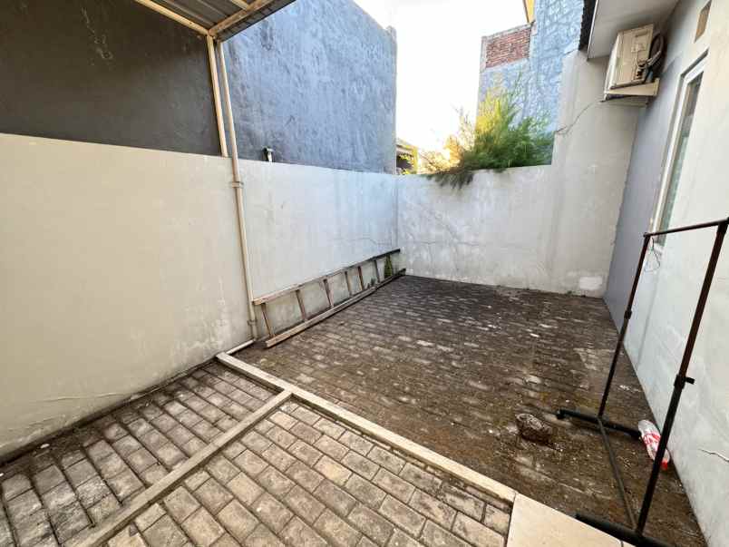 jual rumah dian regency sukolilo keputih surabaya