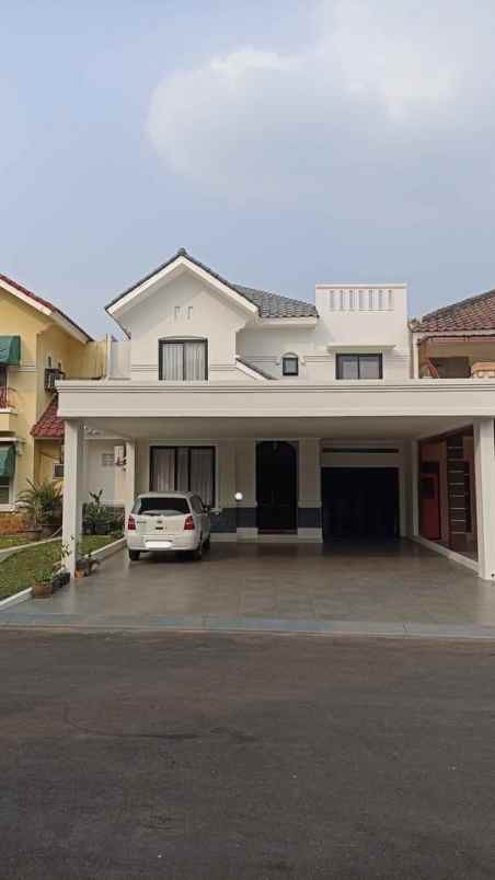 jual rumah hadap taman di kota wisata cibubur