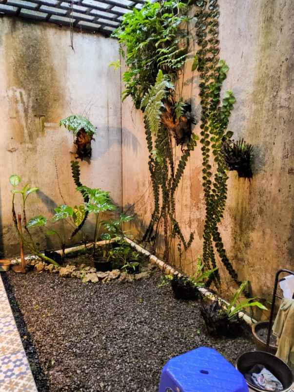 jual rumah minimalis di cipageran asri siap huni