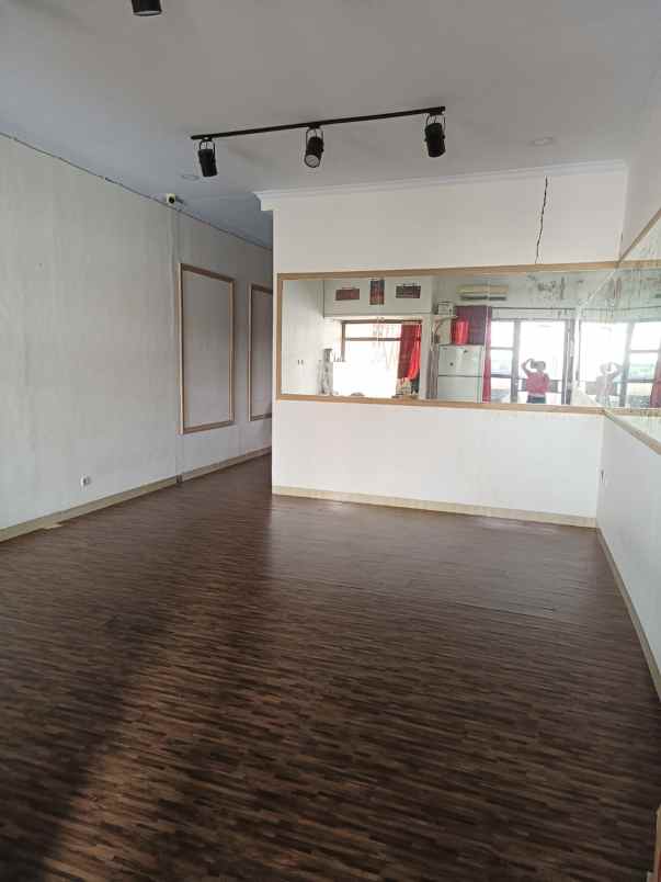 jual rumah muara karang jak ut