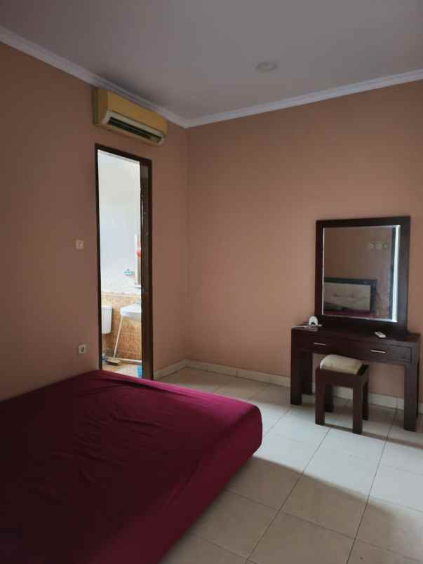 jual rumah muara karang jak ut