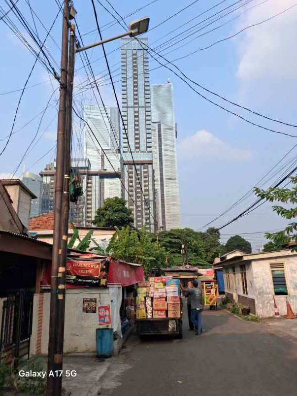 jual rumah tua di tanah abang