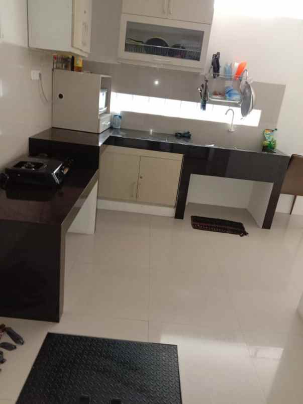 kost jl raya otista raya