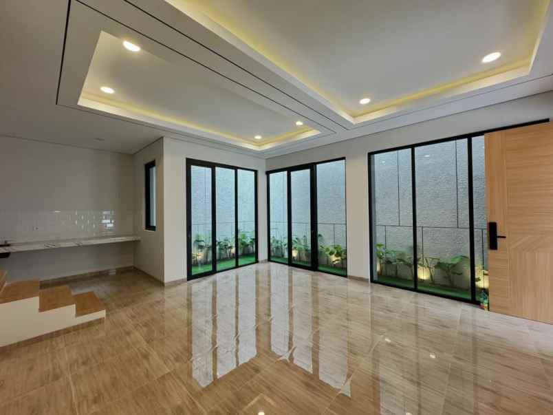 mansion mewah 2 lantai dekat rs jih tinggal 2 unit