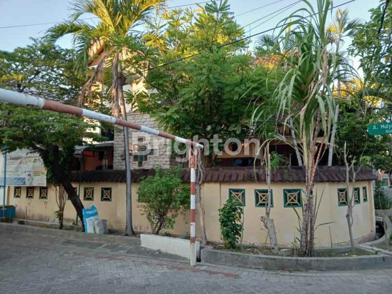 mulyosari bpd 2 lantai1 garasi 1 carport