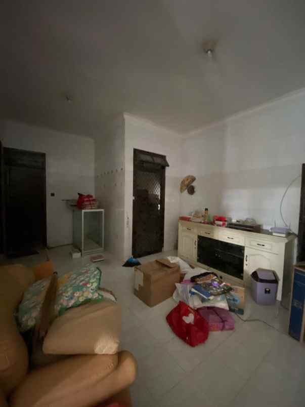 murah hitung tanah rumah sutorejo utara strategis