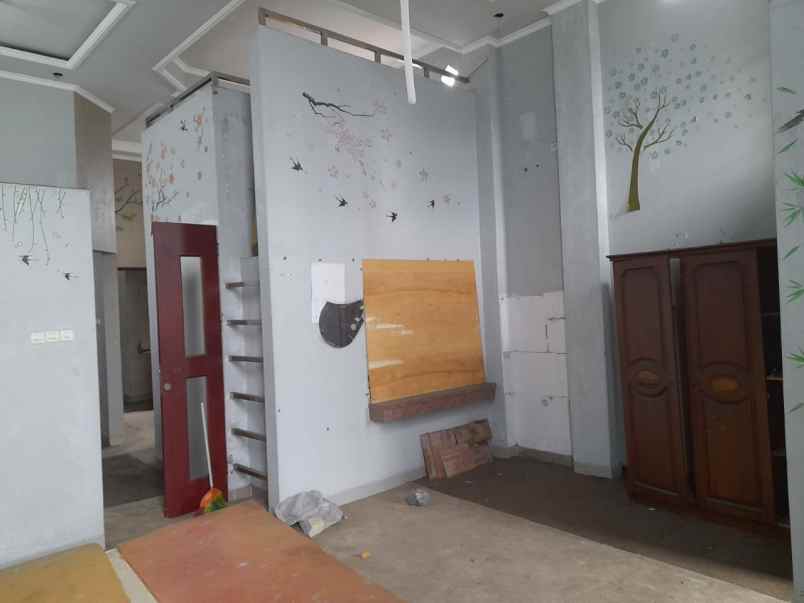 murah ruko 4 lantai strategis di pusat kota surabaya