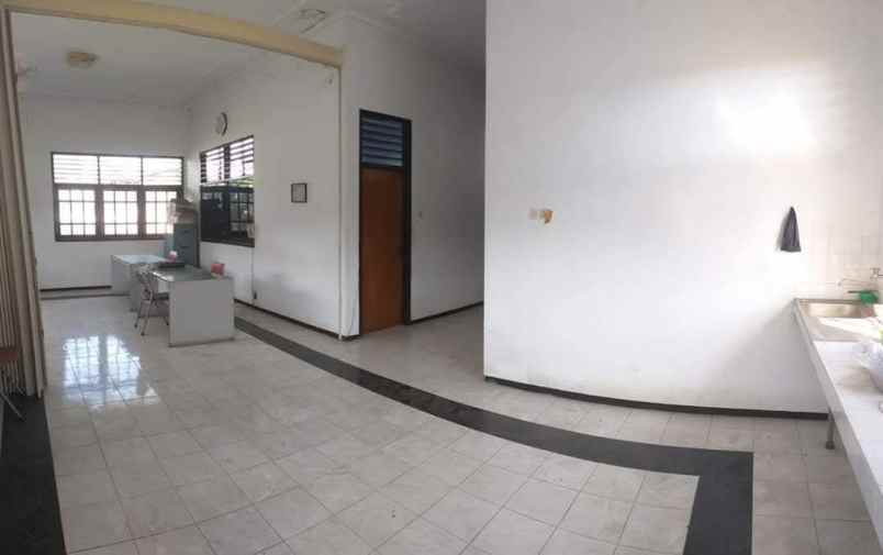 pabrik rokok luas dan strategis di wagir kota malang