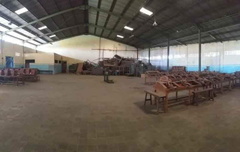 pabrik rokok luas dan strategis di wagir kota malang