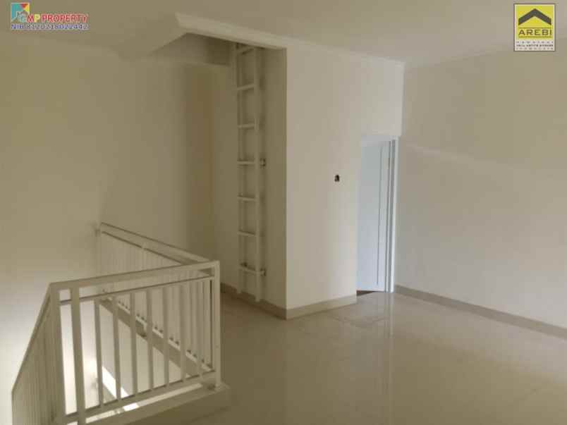 ruko baru 2 lantai strategis di mainroad rancaekek