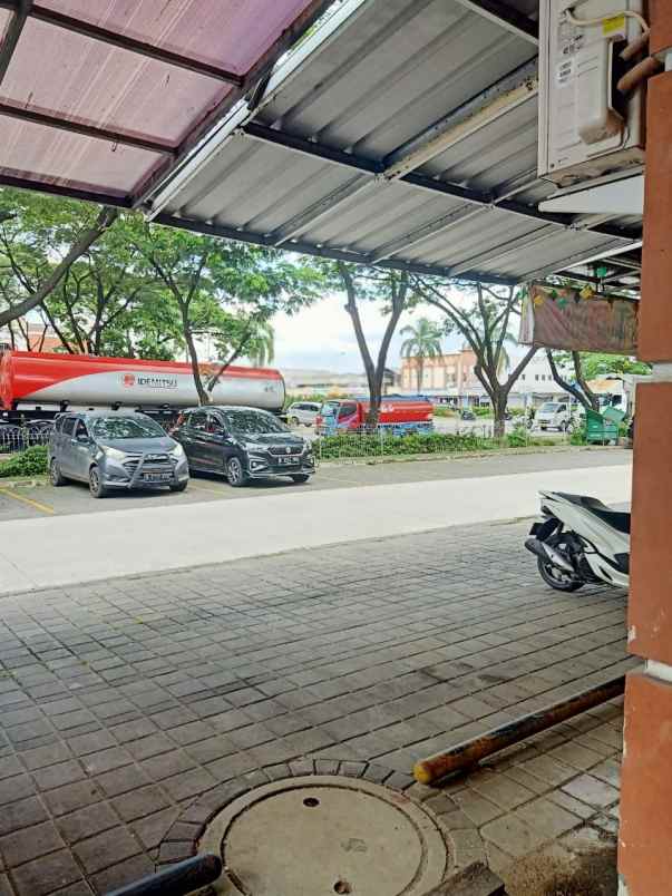 ruko depan boulevard 30 detik ke pemda bekasi