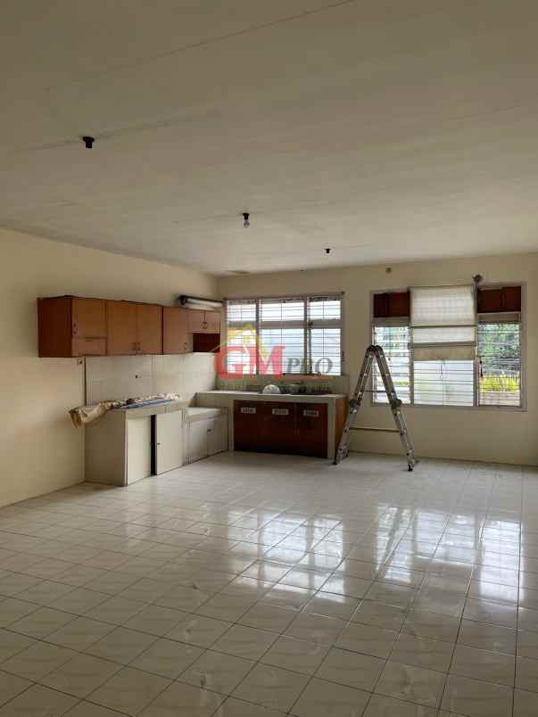 ruko di lengkong raya bandung pusat