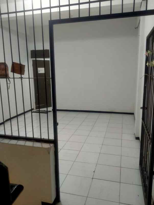 ruko gubeng surabaya timur kondisi bagus siap pakai