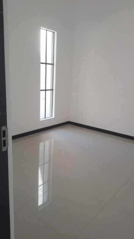 rumah 1 lantai lokasi di singosari malang