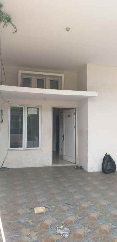 rumah 2 lantai siap huni dekat kampus itn