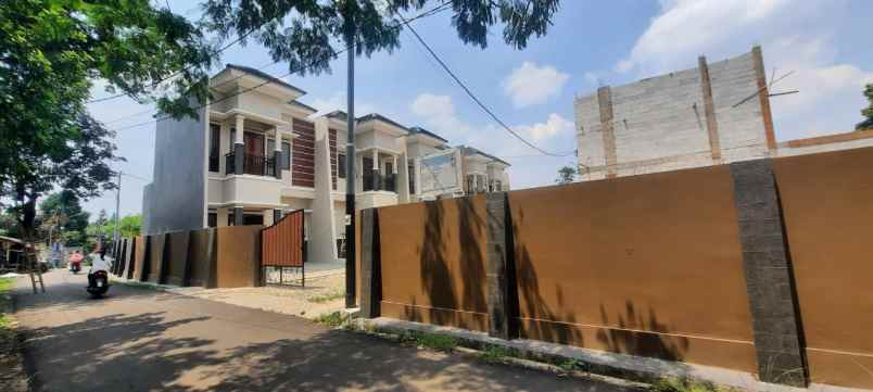 rumah 3 kamar tidur pamulang tangsel