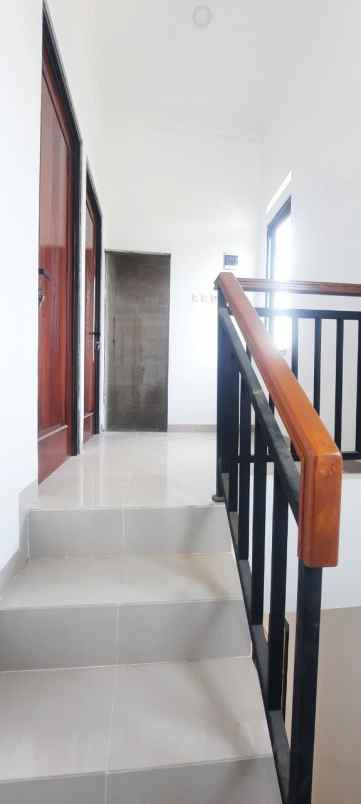 rumah 3 kamar tidur pamulang tangsel