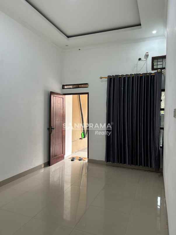rumah apik terawat dalam cluster di pasir putih depok