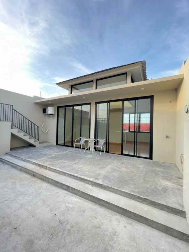 rumah baru 3lt bonus minipool cipinang jakarta timur