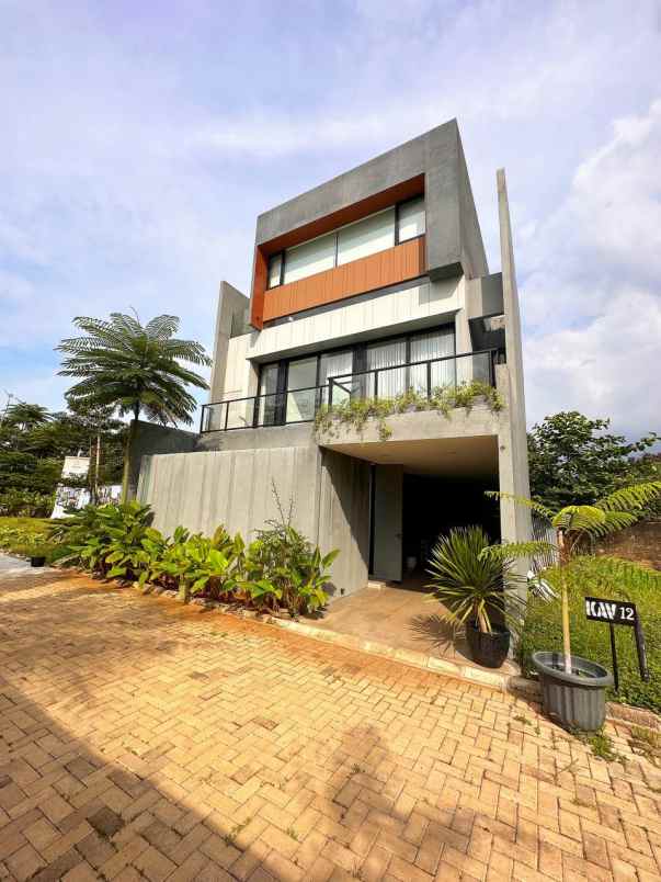 rumah baru 3lt bonus minipool cipinang jakarta timur