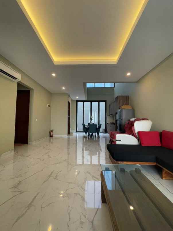 rumah baru 3lt bonus minipool cipinang jakarta timur