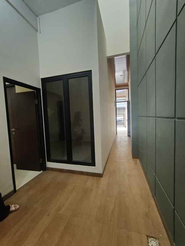 rumah baru dalam komplek di pondok kelapa jaktim