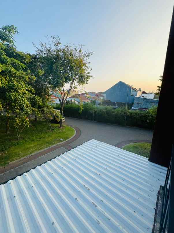 rumah baru gress harga terjangkau pakuwon city