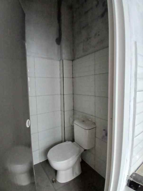 rumah baru strategis di pitara pancoran mas depok