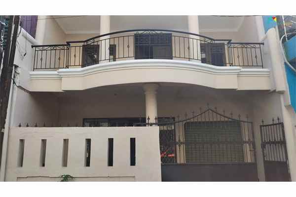 rumah cempaka putih jakarta pusat