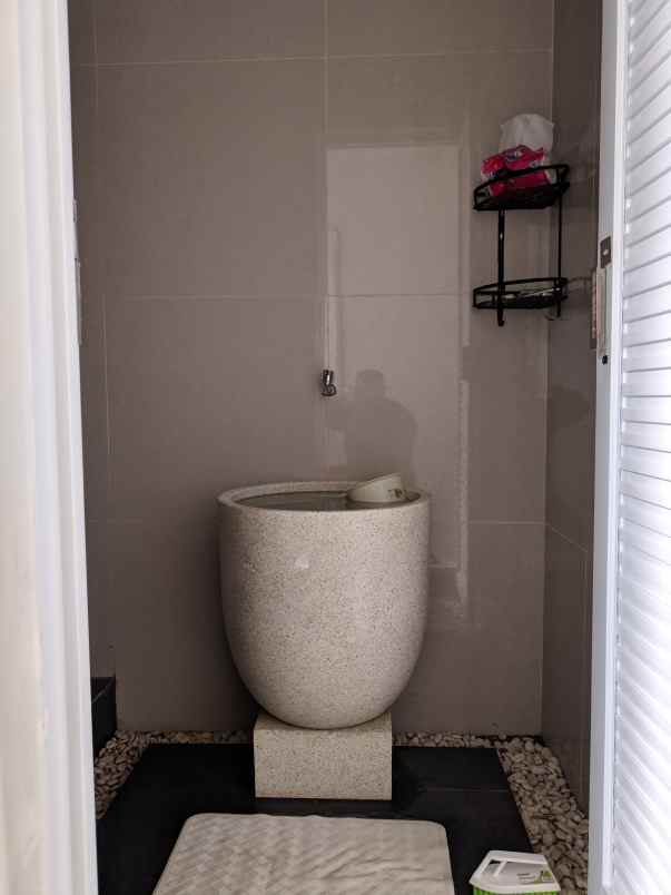 rumah dekat jl otista tarogong