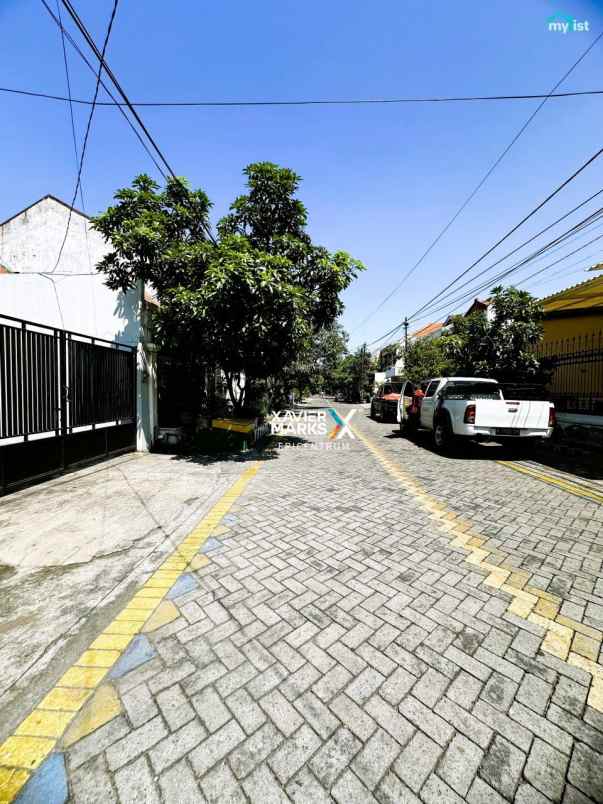 rumah di baratajaya dekat gubeng ngagel panjang jiwo